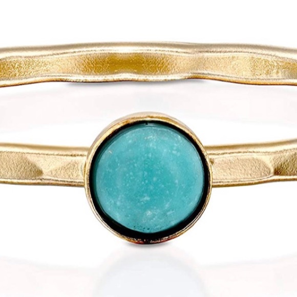 East Village Woman’s Gold And Turquoise Ring - Picture 4 of 6